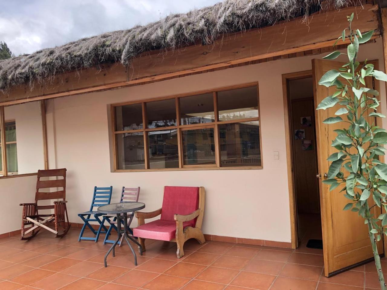 Inti Sisa Art Guesthouse Guamote Екстер'єр фото