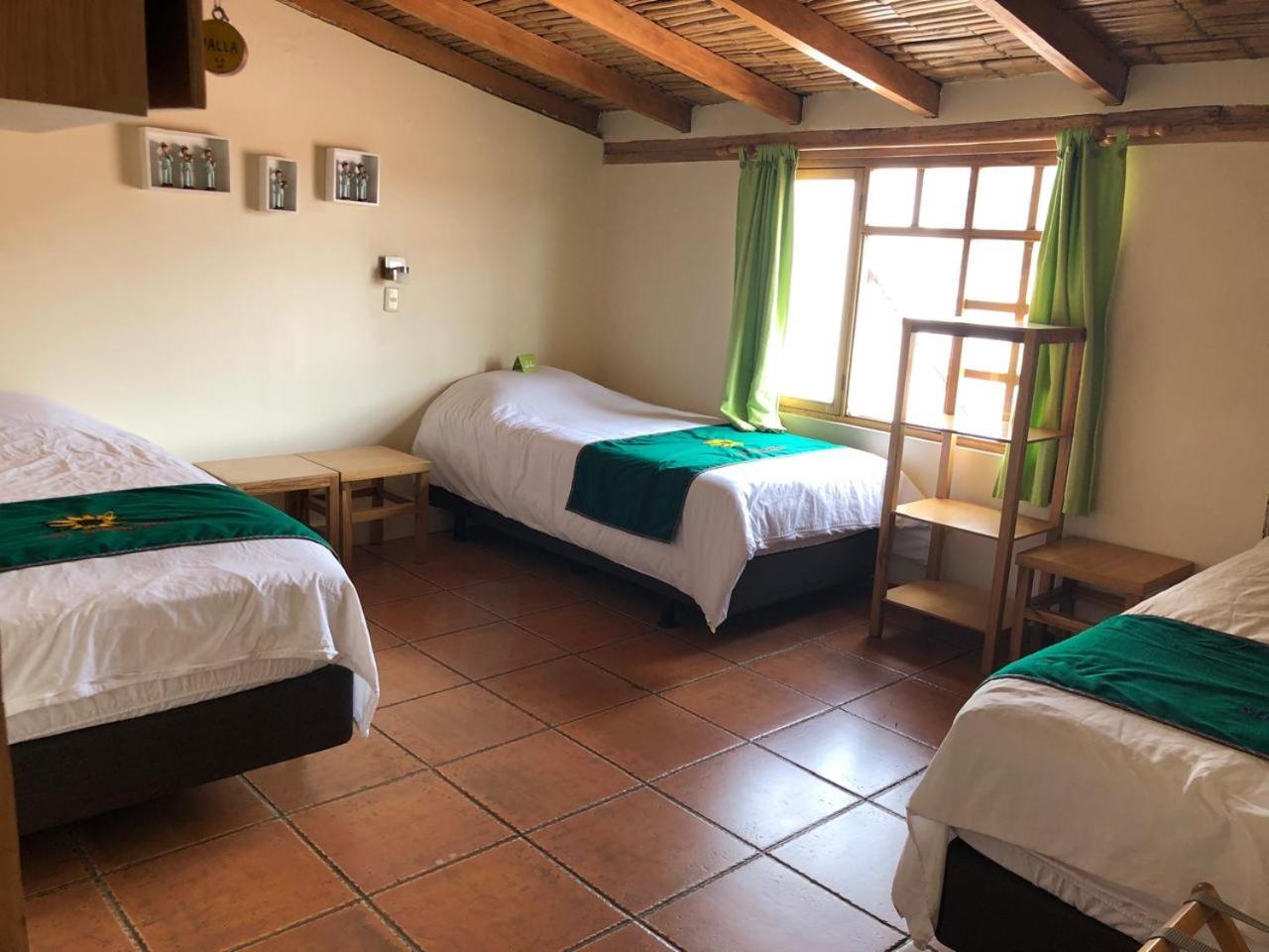 Inti Sisa Art Guesthouse Guamote Екстер'єр фото